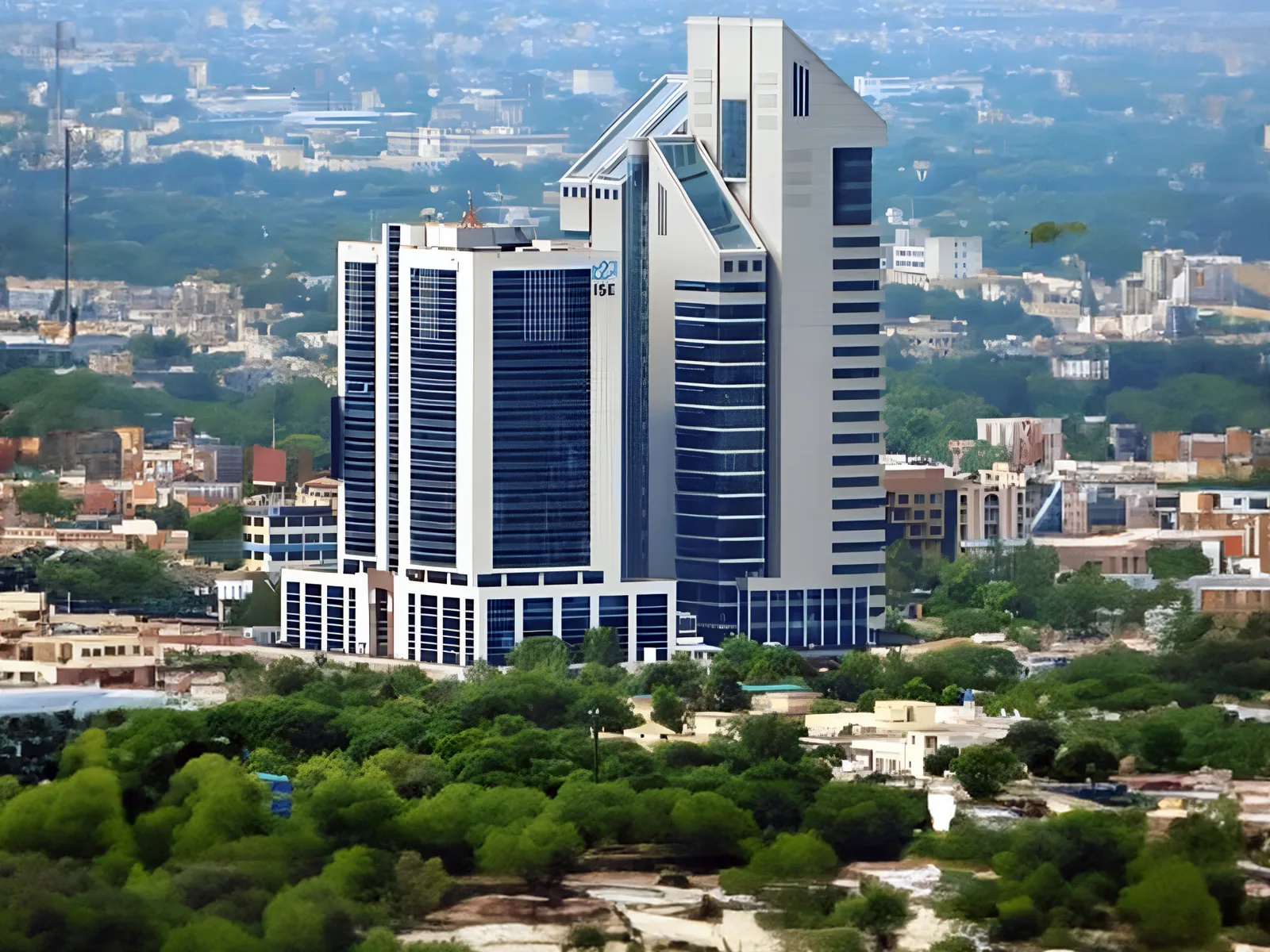 Islamabad Stock Exchange Tower by Habib Rafiq (Pvt.) Ltd.