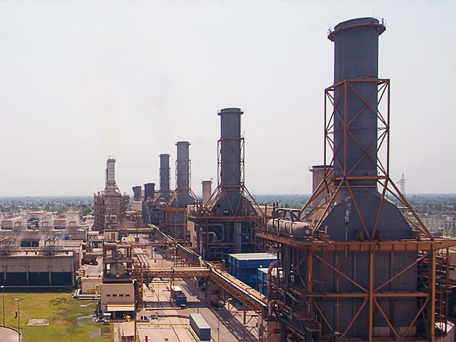 300 MW combined cycle power plant by Habib Rafiq (Pvt.) Ltd.